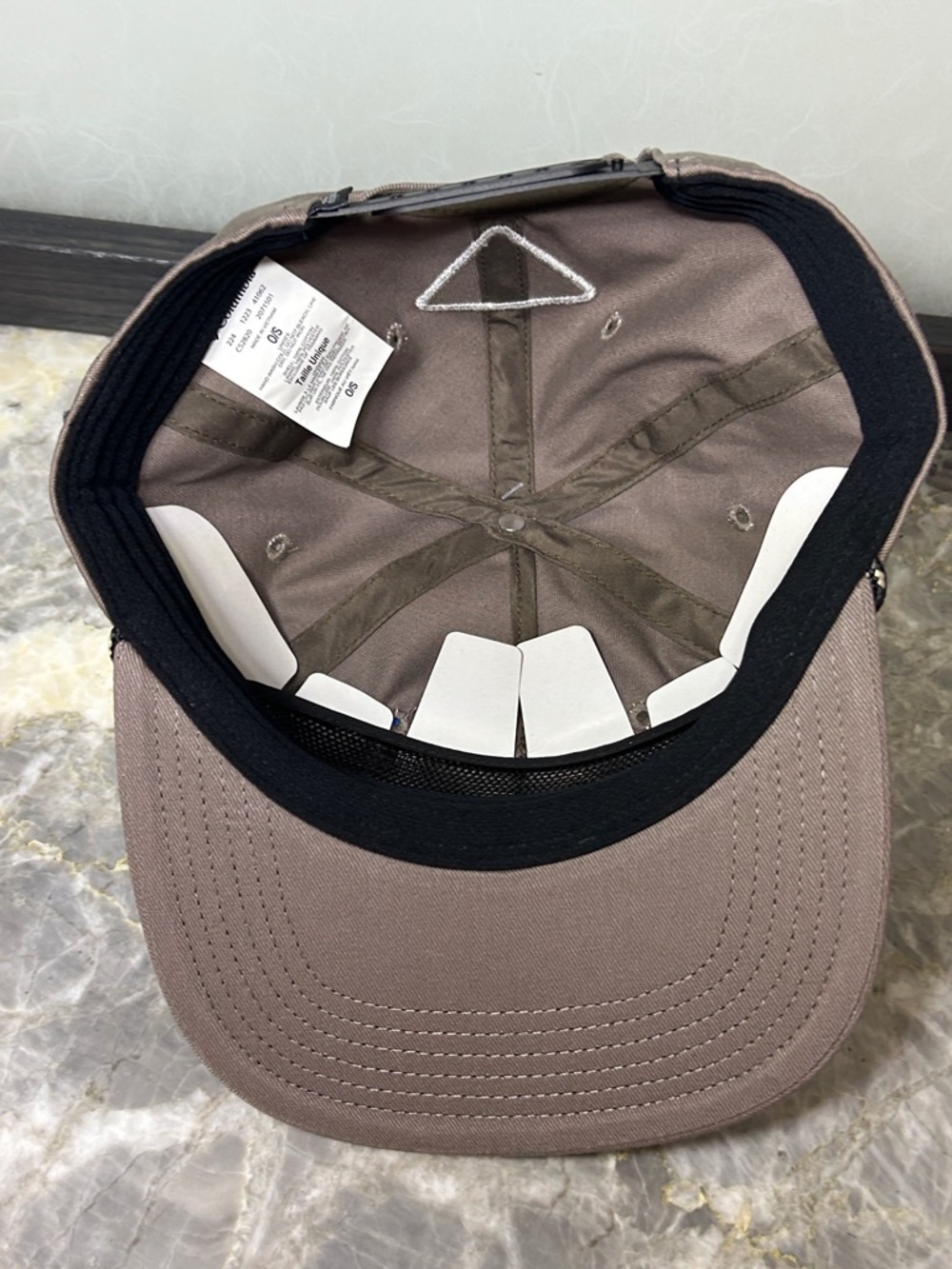 Columbia Taupe PFG Fishing Cap with Black & Cream Rope - Picture 4 of 5